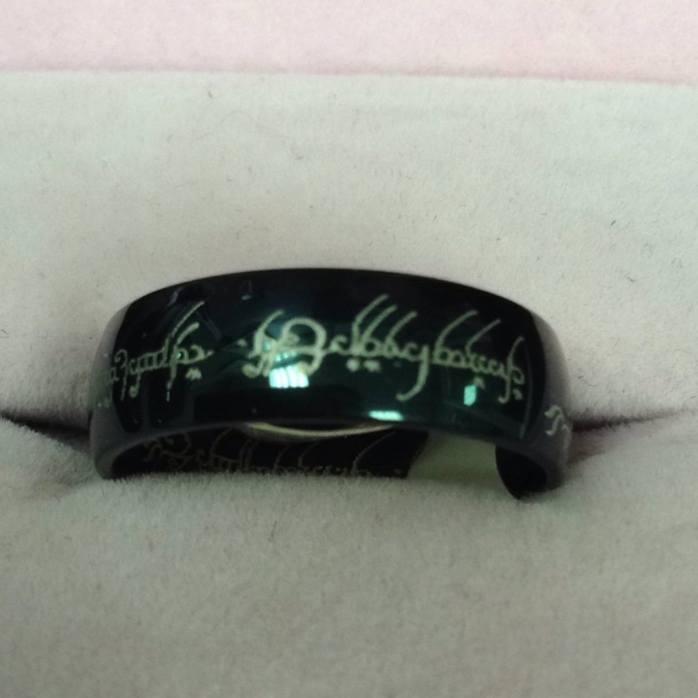 Lord of the Rings black Elvin Ring Sz7